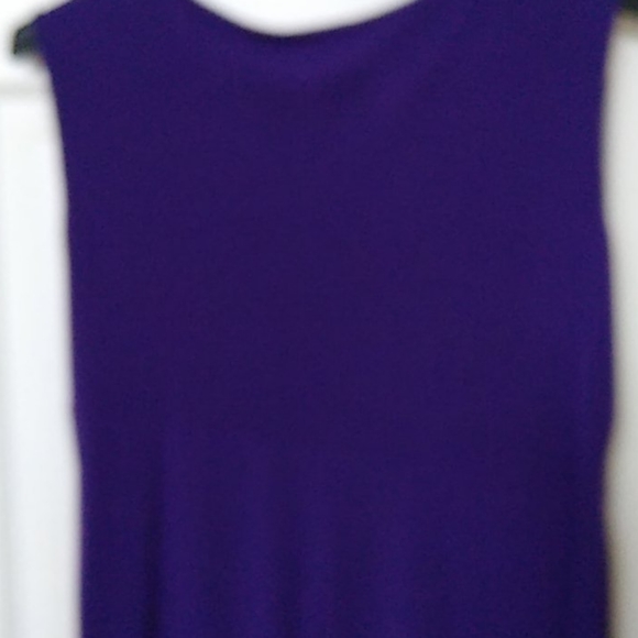 Women's dress - Picture 4 of 4